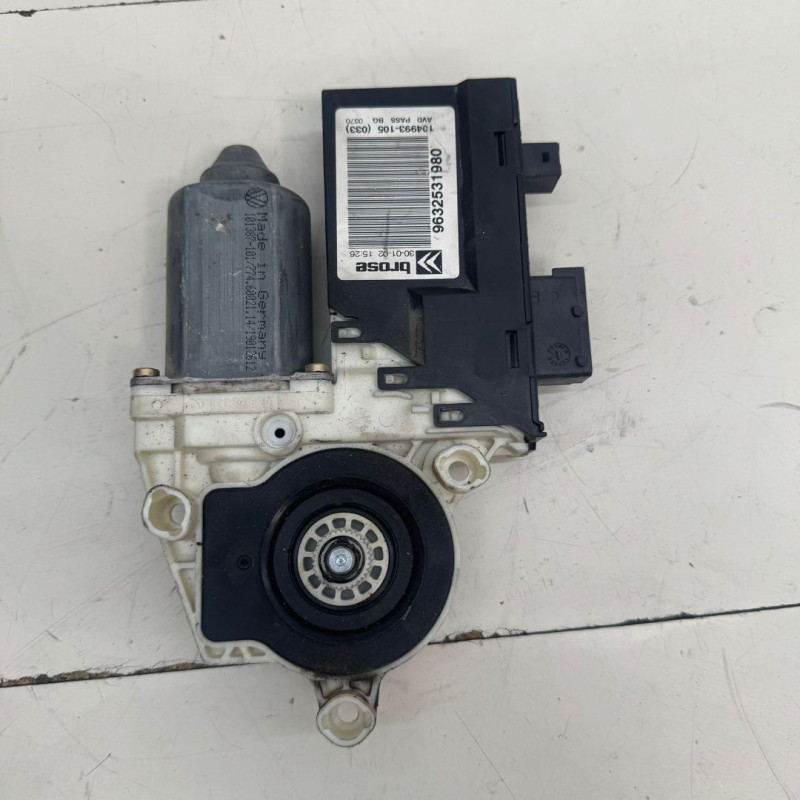 MOTOR ELEVALUNAS DELANTERO DERECHO CITROEN C5 BERLINA TIPO RHR