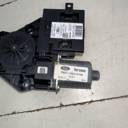 MOTOR ELEVALUNAS DELANTERO IZQUIERDO FORD FOCUS BERLINA (CAP) GPDA0130822215