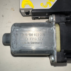 MOTOR ELEVALUNAS DELANTERO IZQUIERDO FORD FOCUS BERLINA (CAP) GPDA0130822215