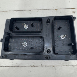 CAJA RELES / FUSIBLES OPEL ASTRA H BERLINA Z17DTH