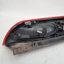 PILOTO TRASERO DERECHO INTERIOR FORD FOCUS BERLINA (CB4) G8DB