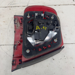PILOTO TRASERO DERECHO AUDI A4 AVANT (B5) AFN