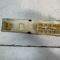 MOTOR ELEVALUNAS DELANTERO DERECHO CITROEN C4 COUPE KFUET3J4KFU