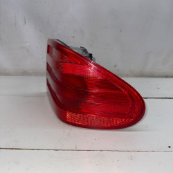 PILOTO TRASERO DERECHO MERCEDES-BENZ CLASE C (BM 202) FAMILIAR M111974