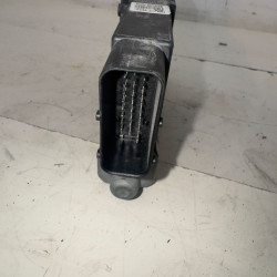 MOTOR ELEVALUNAS DELANTERO DERECHO VOLKSWAGEN PASSAT BERLINA (3C2) BKP