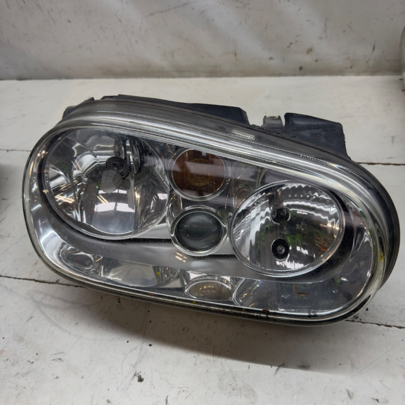 FARO DERECHO VOLKSWAGEN GOLF IV BERLINA (1J1)(10.1997) SIN FICHA TECNICA1J194101