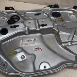 ELEVALUNAS DELANTERO IZQUIERDO VOLKSWAGEN POLO IV (9N1) AZQW06Q4837401H