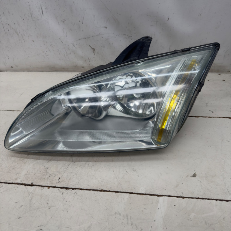 FARO IZQUIERDO FORD FOCUS BERLINA (CAP) KKDA4M5113W030