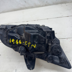 FARO IZQUIERDO FORD FOCUS BERLINA (CAP) KKDA4M5113W030