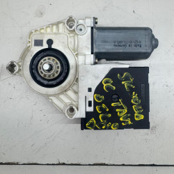 MOTOR ELEVALUNAS DELANTERO DERECHO VOLKSWAGEN PASSAT BERLINA (3C2) BKP