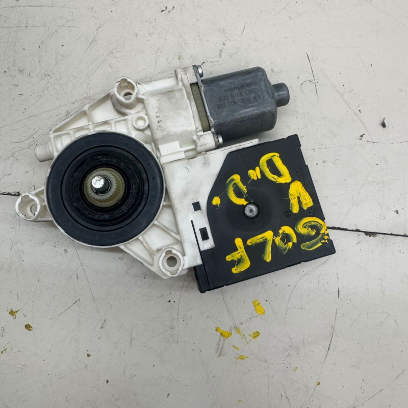 MOTOR ELEVALUNAS DELANTERO DERECHO VOLKSWAGEN GOLF V (1K1)(10.2003) BLS