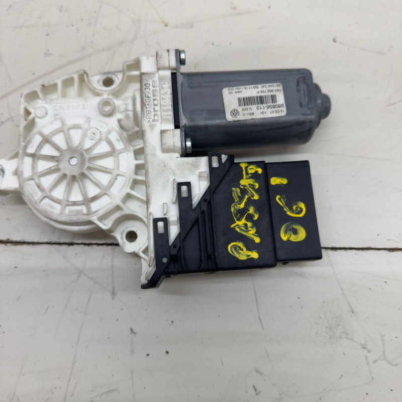 MOTOR ELEVALUNAS TRASERO DERECHO VOLKSWAGEN PASSAT BERLINA (3C2) BKP