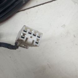 PILOTO TRASERO IZQUIERDO KIA CARENS (RS) T8