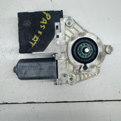 MOTOR ELEVALUNAS DELANTERO IZQUIERDO VOLKSWAGEN PASSAT BERLINA (3C2) BKP