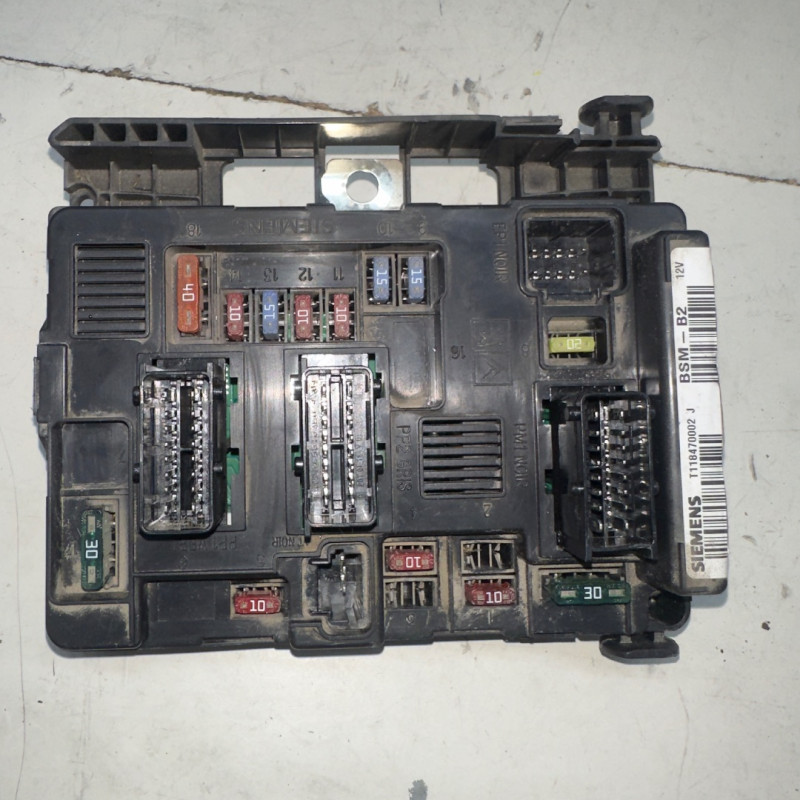 CAJA RELES / FUSIBLES PEUGEOT PARTNER (S1)(07.1996) D-WJY9650618580-00
