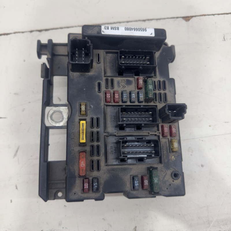 CAJA RELES / FUSIBLES PEUGEOT 307 BREAK / SW (S1)(04.2002) D-RHS
