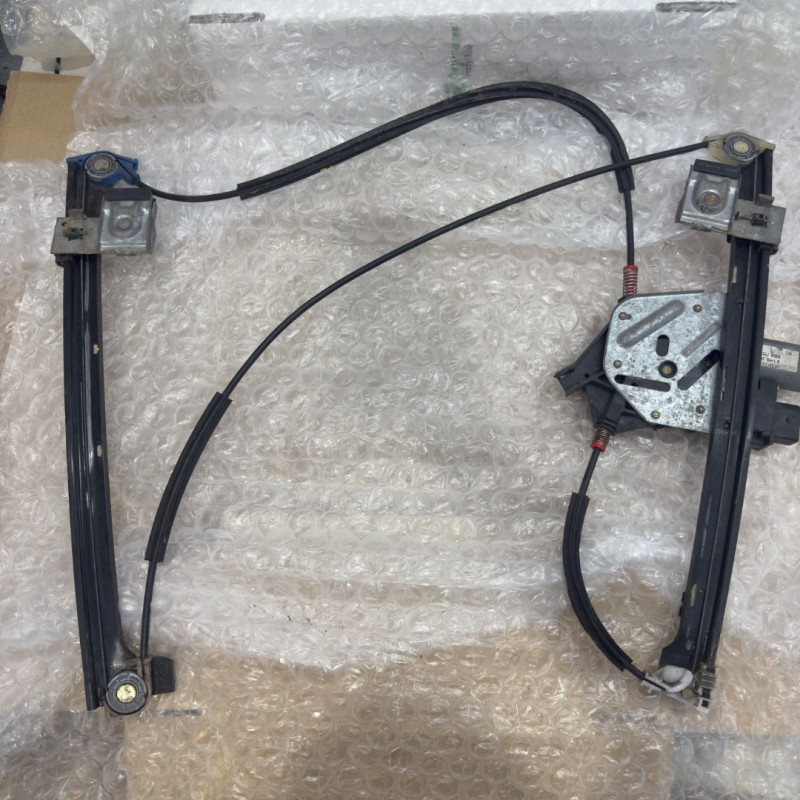 ELEVALUNAS DELANTERO DERECHO SEAT CORDOBA BERLINA (6L2) ATDATD