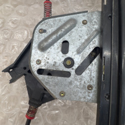 ELEVALUNAS DELANTERO DERECHO SEAT CORDOBA BERLINA (6L2) ATDATD