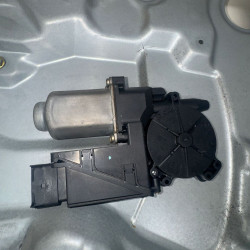 ELEVALUNAS DELANTERO IZQUIERDO NISSAN PRIMERA BERLINA (P12) YD22DDTYD22