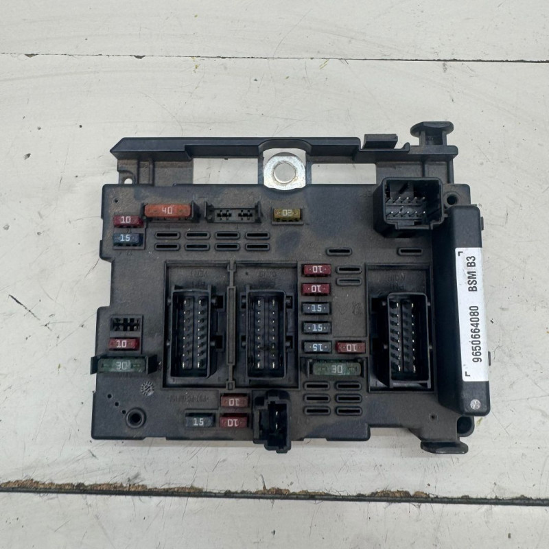 CAJA RELES / FUSIBLES PEUGEOT 307 (S1)(04.2001) NFUTU5JP4TIPO: NFU