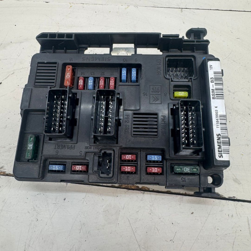 CAJA RELES / FUSIBLES CITROEN XSARA PICASSO NFUTU5JP4TIPO 9HY
