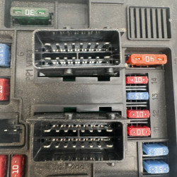 CAJA RELES / FUSIBLES CITROEN XSARA PICASSO NFUTU5JP4TIPO 9HY
