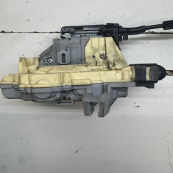 CERRADURA PUERTA DELANTERA IZQUIERDA VOLKSWAGEN PASSAT BERLINA (3C2) BKP