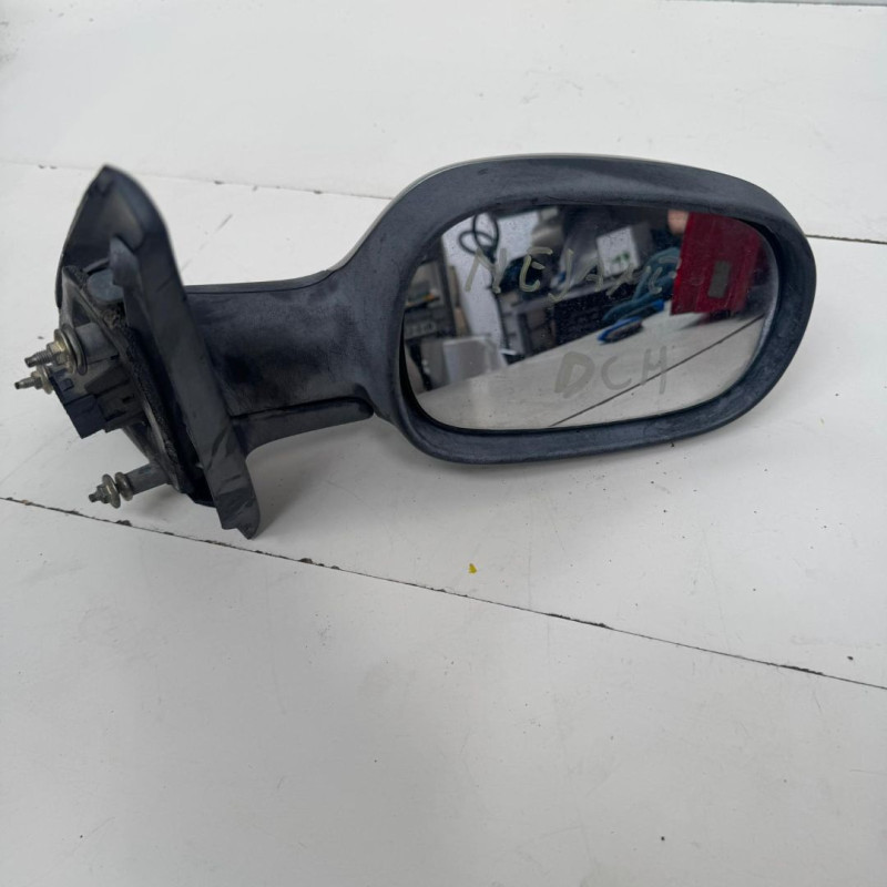 RETROVISOR DERECHO RENAULT MEGANE I CLASSIC (LA0) F9Q730MOTOR F9Q010125