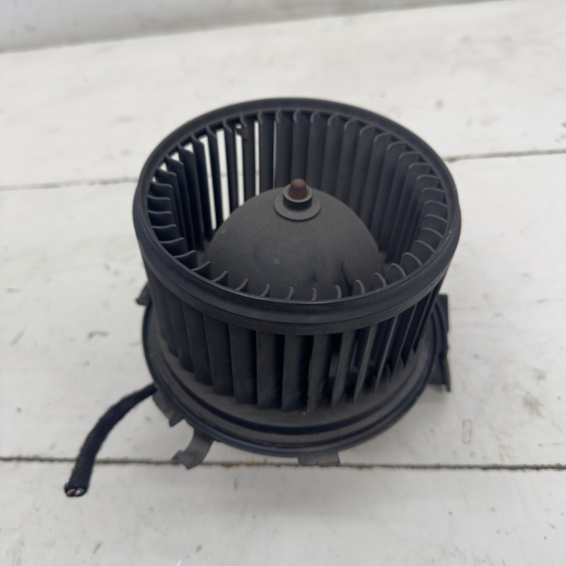 VENTILADOR CALEFACCION PEUGEOT BOXER (333) FURGÓN BAT.3450MM 4HU168330100