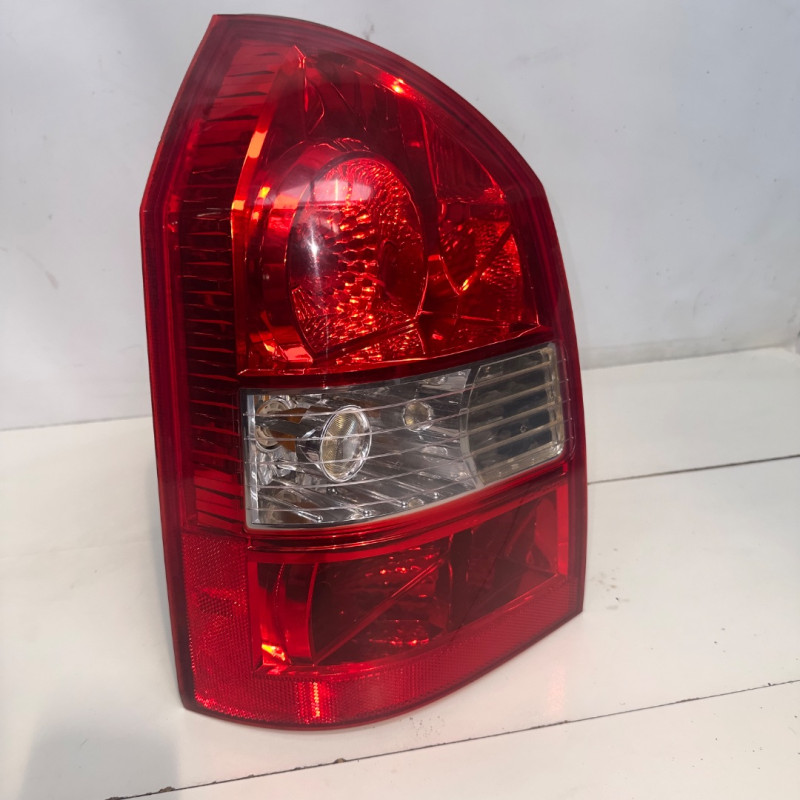 PILOTO TRASERO IZQUIERDO HYUNDAI TUCSON (JM) D4EAV