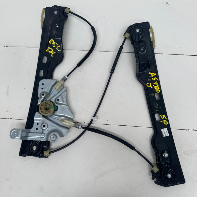 ELEVALUNAS DELANTERO IZQUIERDO OPEL ASTRA G BERLINA Z16SE