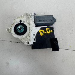 MOTOR ELEVALUNAS DELANTERO DERECHO VOLKSWAGEN PASSAT BERLINA (3C2) BKP