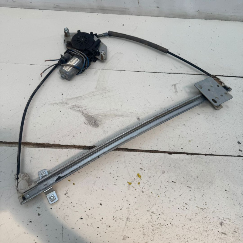ELEVALUNAS DELANTERO DERECHO SUZUKI VITARA (SE/SF/ET) G16A8VGA16A
