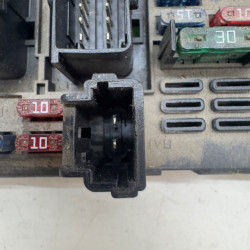 CAJA RELES / FUSIBLES PEUGEOT 307 BREAK / SW (S1)(04.2002) RHSDW10ATEDSIN FICHA TECNICA