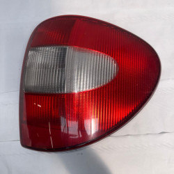 FARO DERECHO CHRYSLER VOYAGER (RG) GB O 2.4L