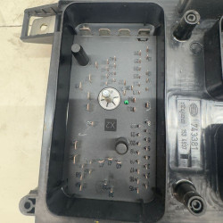 CAJA RELES / FUSIBLES OPEL ASTRA H BERLINA Z14XEP