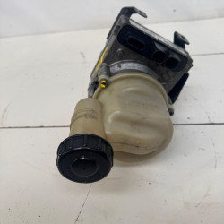 BOMBA DIRECCION DACIA SANDERO D4F732