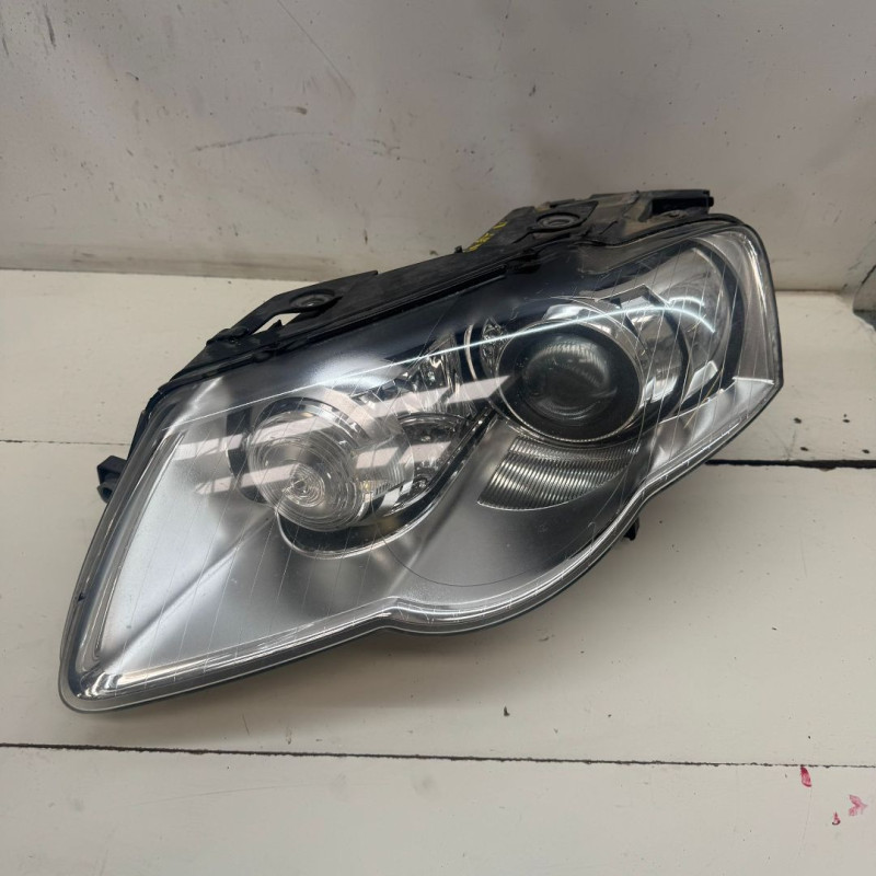 FARO IZQUIERDO VOLKSWAGEN PASSAT VARIANT (3C5) BKP