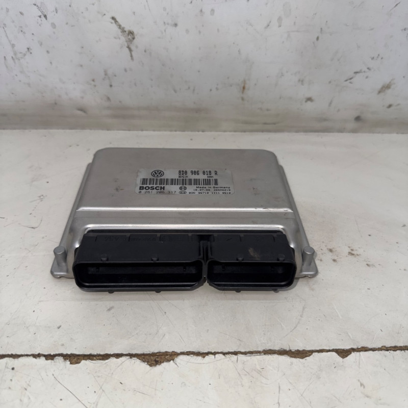 CENTRALITA MOTOR UCE VOLKSWAGEN PASSAT BERLINA (3B2) ADR0261206317