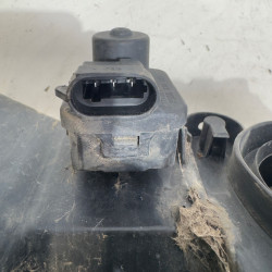 FARO IZQUIERDO RENAULT MASTER S8U7700352103