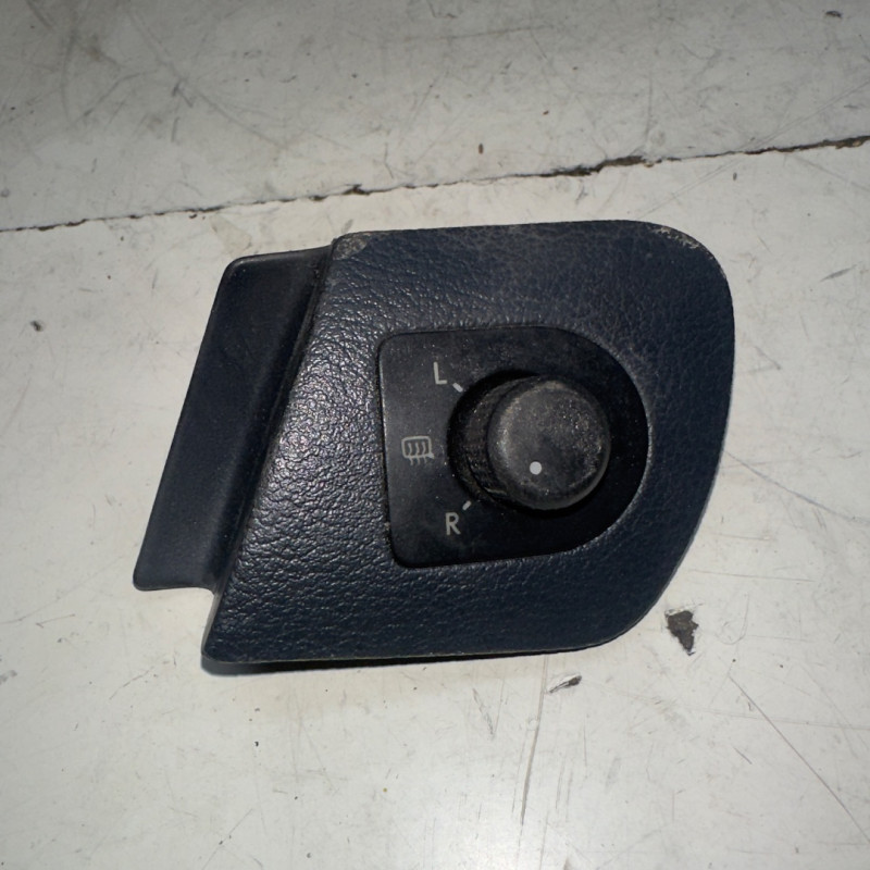 MANDO RETROVISOR SKODA OCTAVIA BERLINA (1U2) ALH1U1867185B