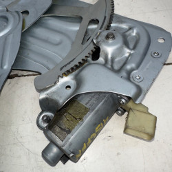 ELEVALUNAS DELANTERO DERECHO VOLVO XC70 D5244T4B5244T0130821761
