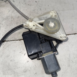 ELEVALUNAS TRASERO DERECHO VOLKSWAGEN POLO III (6N1) 0130822532