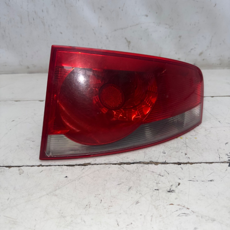 PILOTO TRASERO DERECHO SEAT ALTEA XL (5P5) BXE5P8945096A