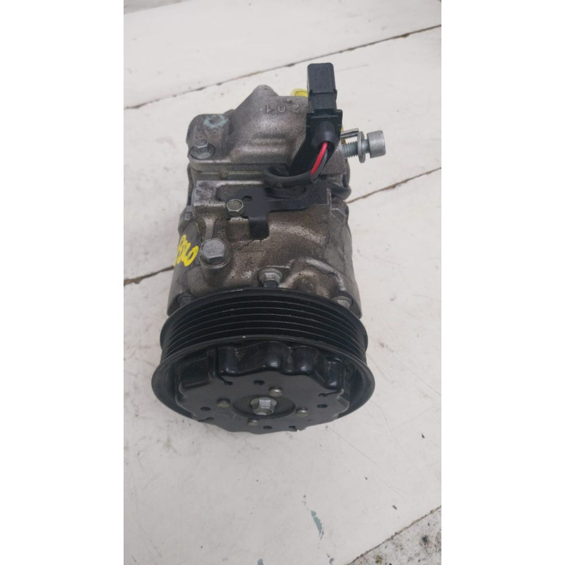 COMPRESOR AIRE ACONDICIONADO VOLKSWAGEN POLO IV (9N1) AZQ