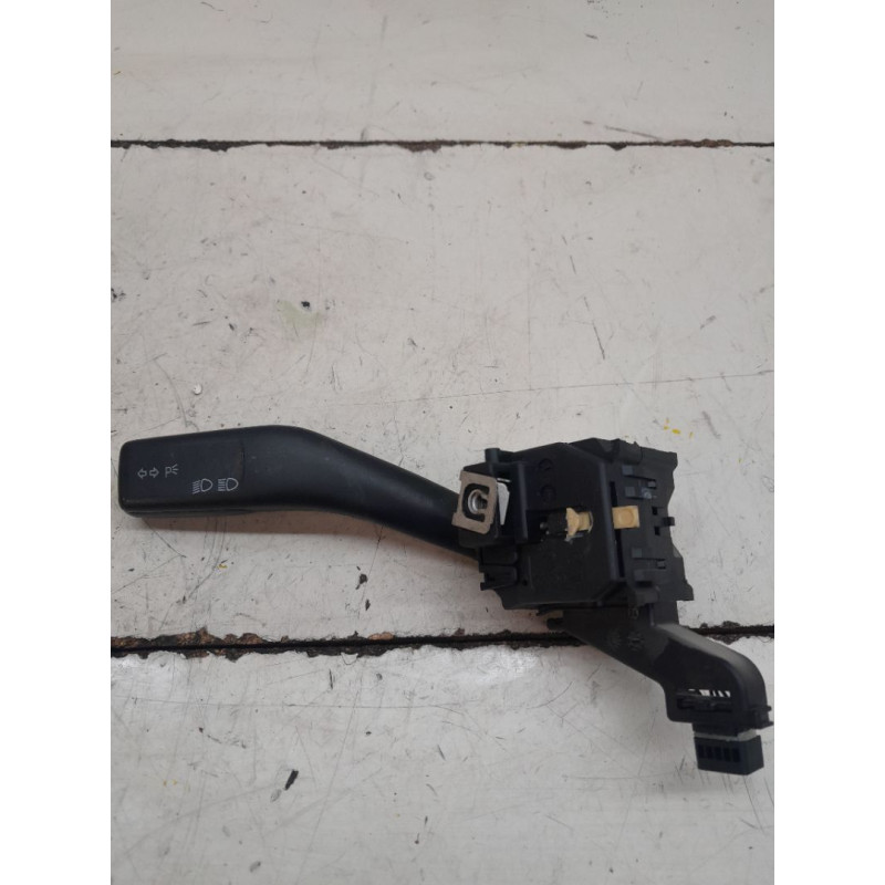 MANDO INTERMITENTES VOLKSWAGEN GOLF V (1K1)(10.2003) BLG1K0953513