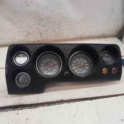 CUADRO INSTRUMENTOS LADA NIVA (2121/21213/21214/21215/2131) BA32121VAZ 2121 (G)2121-5325124-