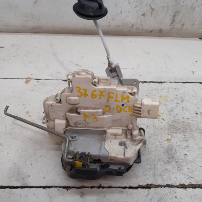 CERRADURA PUERTA DELANTERA DERECHA AUDI A3 (8P1) BKD