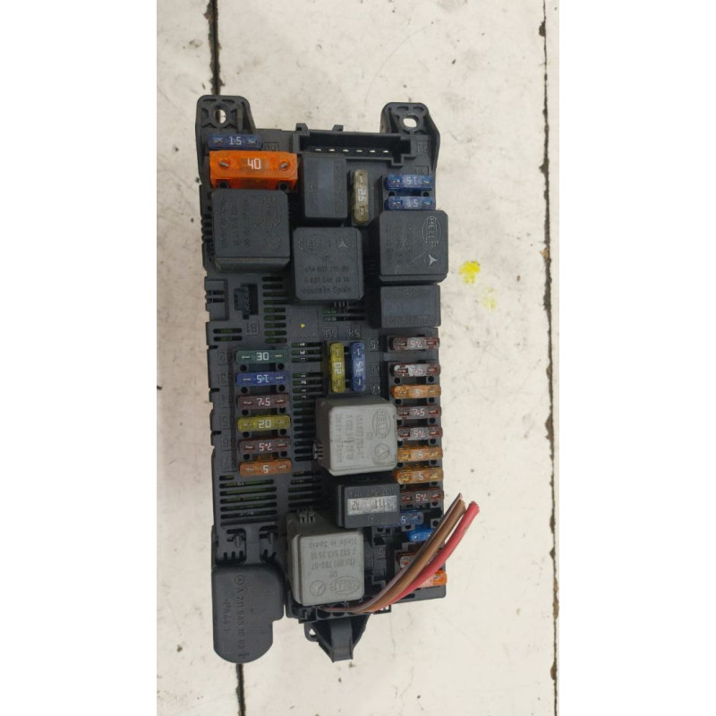 CAJA RELES / FUSIBLES MERCEDES-BENZ CLASE E (BM 211) BERLINA 647961211545001