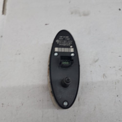 MANDO ELEVALUNAS DELANTERO DERECHO MERCEDES-BENZ CLASE E (BM 211) BERLINA 647961A2118211351